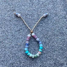 Load image into Gallery viewer, The Macarons Mint