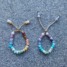 Load image into Gallery viewer, The Macarons Mint